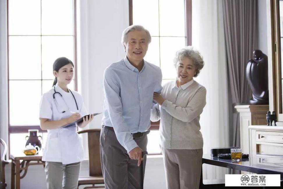 老年人的麦片和燕麦片是不是营养比一般的要高?年轻人可以喝吗？