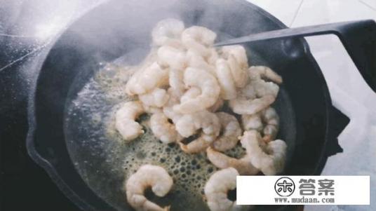 吃什么菜能下奶？