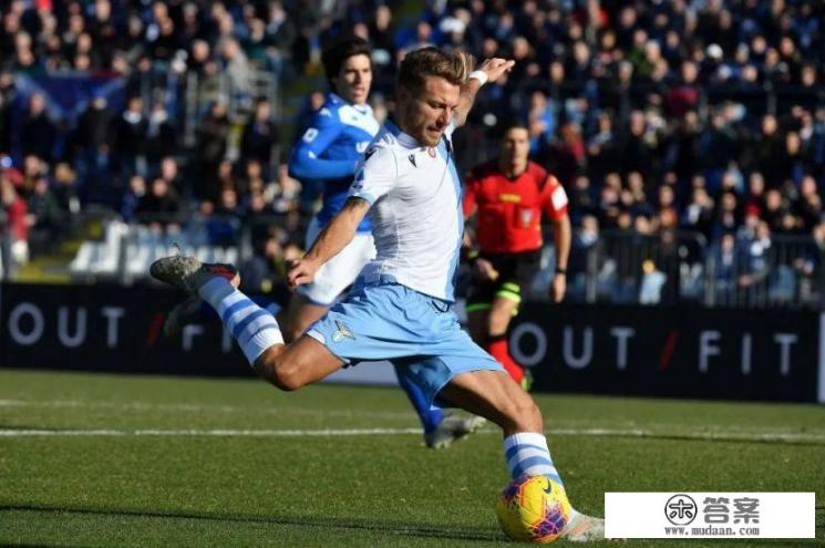 金杯杯之战喝酒卡牌怎么玩？