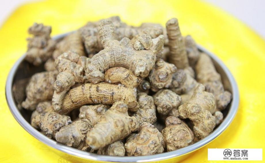 请问专家三七粉是饭前吃还是饭后吃啊？