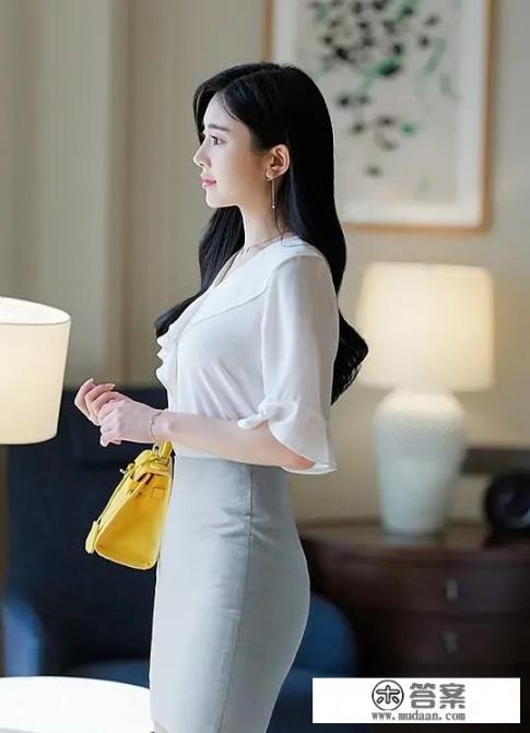 我是一个女生……我心里还装着初恋（现在有男朋友），我这是渣的表现吗？