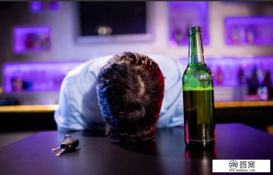 啤酒度数一般为多少度? 啤酒度数一般为多少度?