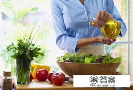 春节期间，应该怎么做才能避免三高以及变胖？