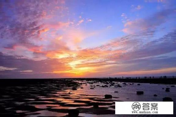 北海和涠洲岛是一个地方吗? 北海和涠洲岛是一个地方吗?