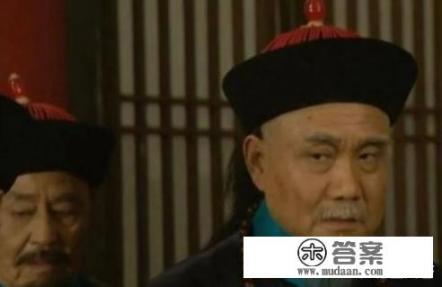 《雍正王朝》里佟国维与张廷玉的为臣之道就职场表现来说，谁更江湖老辣？