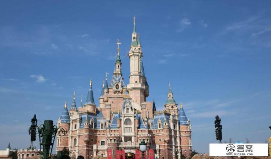 上海迪士尼游玩详细攻略？