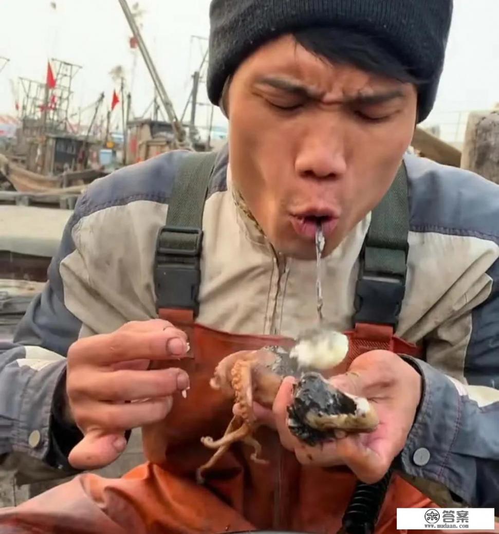 顿顿吃龙虾鲍鱼海螺章鱼的吃播博主会不会把身体吃出毛病来？为什么？