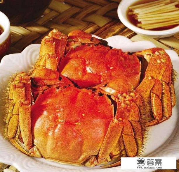 大闸蟹蒸着还是煮着吃好? 大闸蟹蒸着还是煮着吃好?