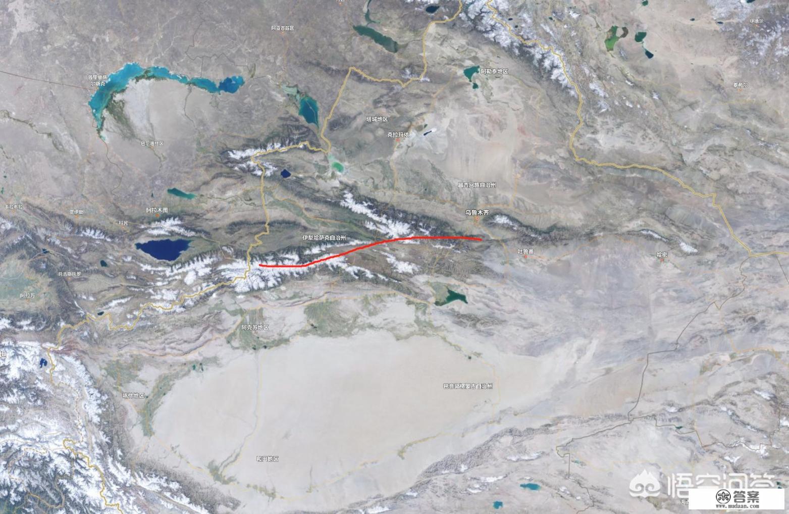 乌鲁木齐的地理位置具体是什么？