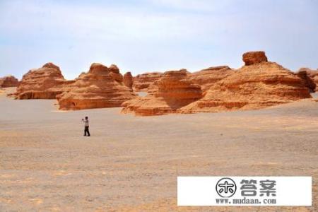 什么叫雅丹地貌？