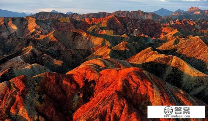 什么叫雅丹地貌？