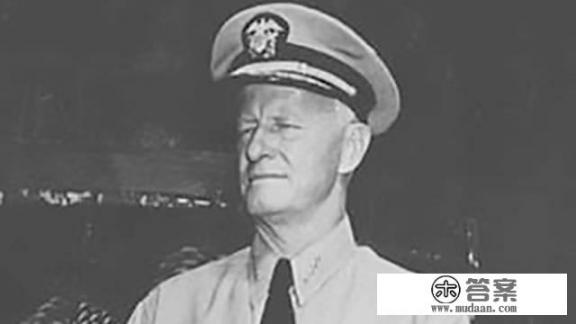 珍珠港被偷袭后太平洋舰队司令尼米兹是怎样鼓舞士气的？