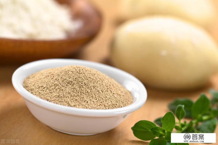 小苏打，泡打粉，碳酸氢铵有什么区别，饼干的烘焙需要用到这些吗？请专业人士回答？