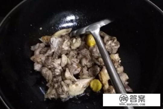 爆炒鸡肉怎么做？