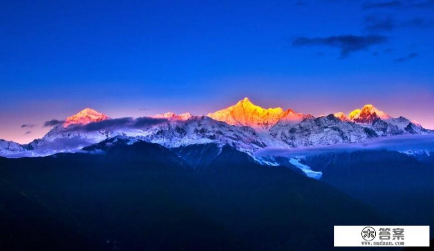 由广州去云南昆明再到香格里拉旅游怎样玩比较便宜又好玩？总费用可以在10000左右吗？