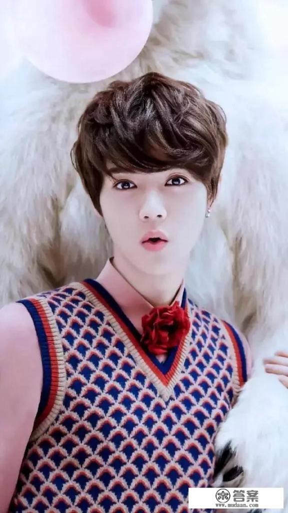 喜欢一个人藏在心里如何表达？