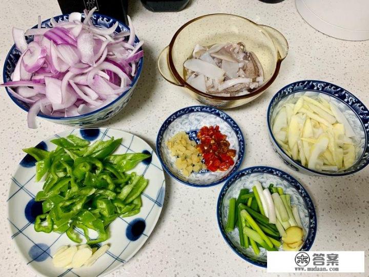 泡椒鱿鱼的做法？