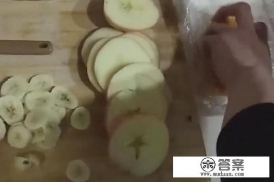 如何简单的做一个水果拼盘？