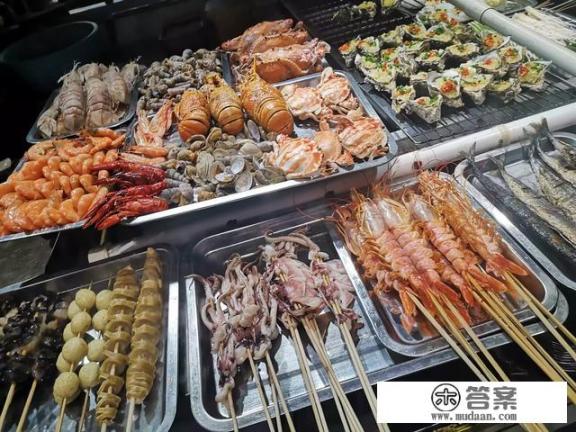 要去三亚旅游了,问下当地人一般在哪吃海鲜呢? 要去三亚旅游了,问下当地人一般在哪吃海鲜呢?