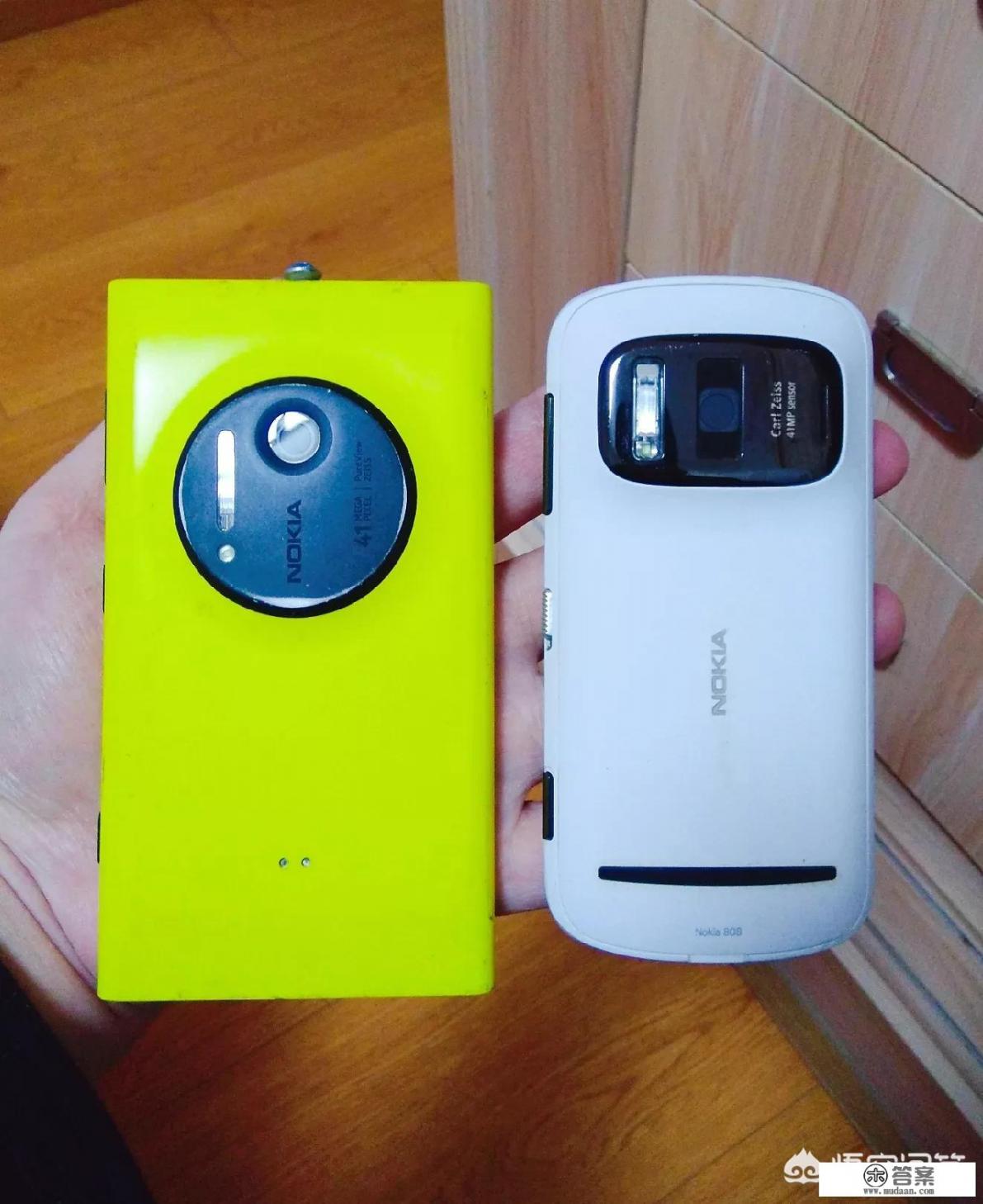 诺基亚808是塞班几？