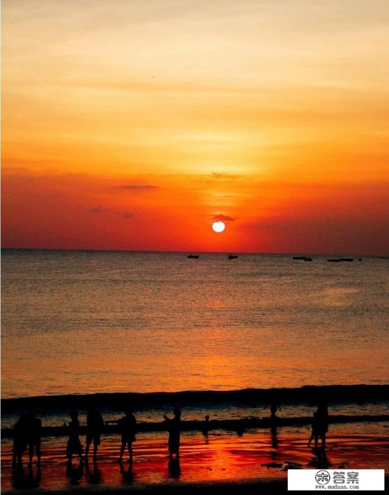 诺基亚808是塞班几？