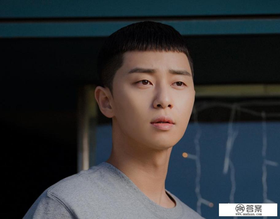 如何评价韩剧《梨泰院Class》？