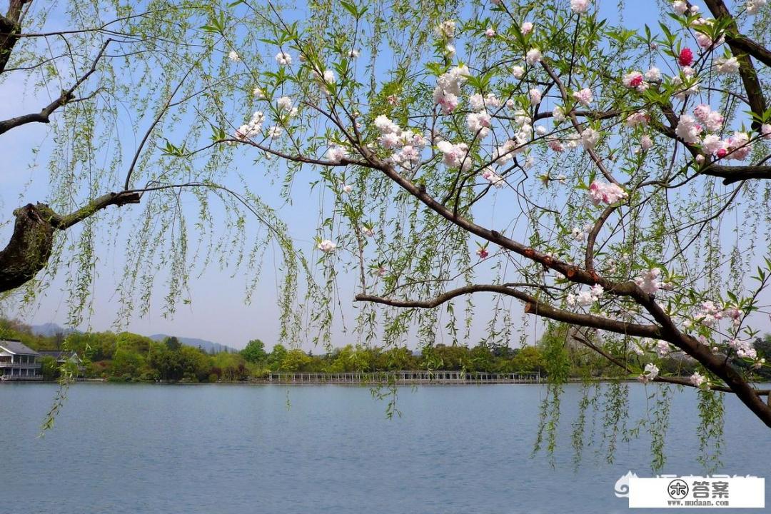 杭州西湖按顺序怎么游玩? 杭州西湖按顺序怎么游玩?