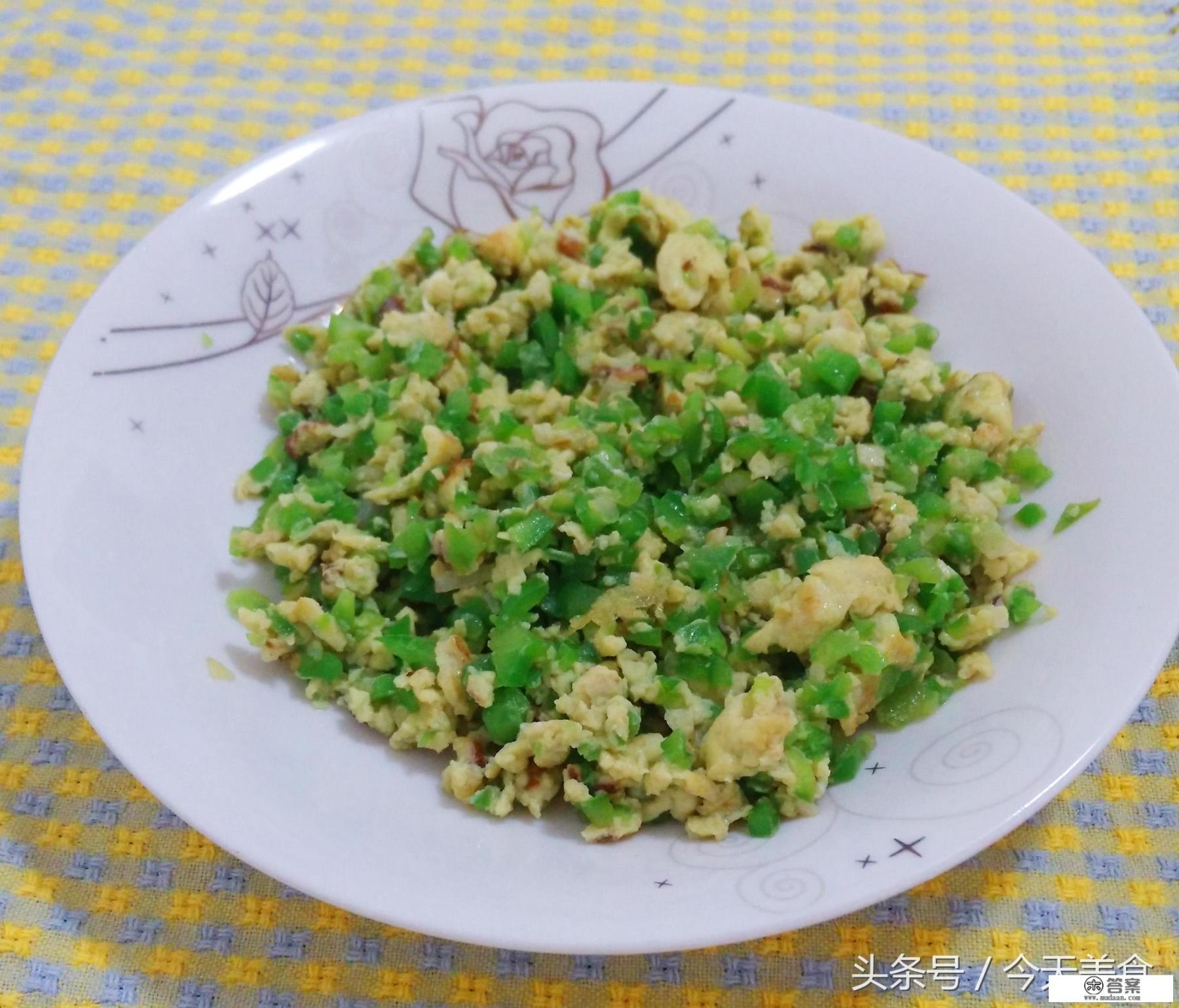 郭德纲青椒炒鸡蛋做法？