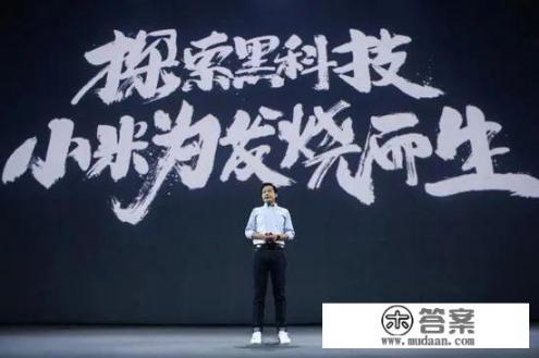 疯狂小杨哥在王海打假后，为何去二驴直播间狂刷礼物呢？