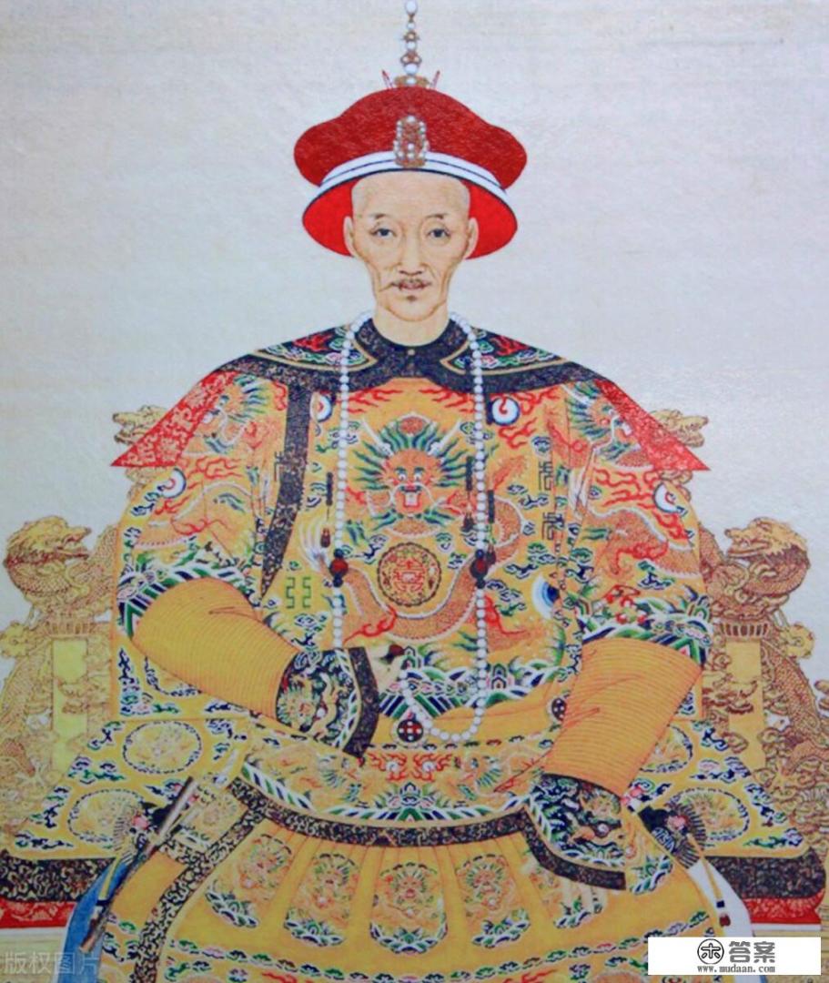 春秋时哪个皇帝喜欢细腰美女，并为他专门建了一座细腰宫？