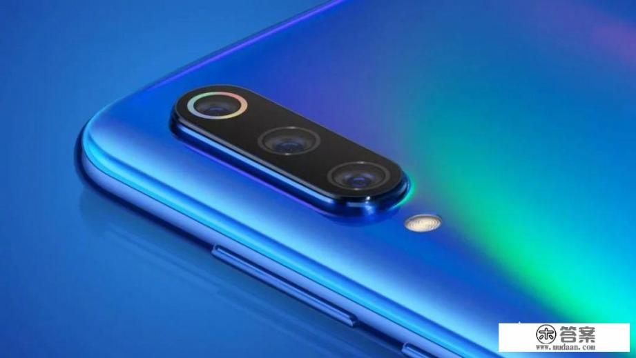 中兴AXON 10 Pro 5G搭载骁龙855和5G基带,和小米手机相比怎么样? 中兴AXON 10 Pro 5G搭载骁龙855和5G基带,和小米手机相比怎么样?