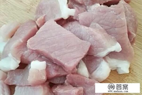 屈浩大厨炸猪肉丸子详细做法？