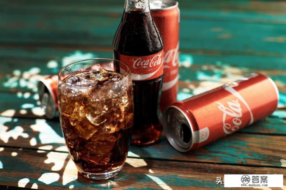 无糖可乐与苏打水哪个更健康？