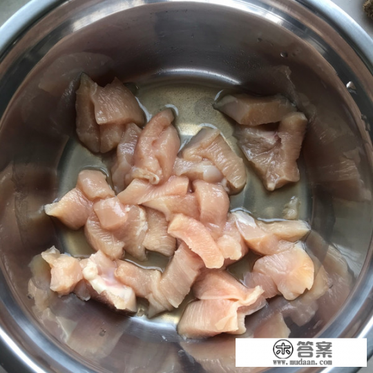 咖喱鸡肉和土豆怎么烧？