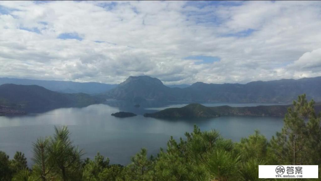 从亚丁自驾去泸沽湖,地图上有一条路,不知道能不能过去? 从亚丁自驾去泸沽湖,地图上有一条路,不知道能不能过去?