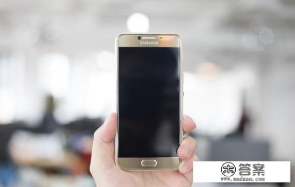 三星c7nfc怎么用门禁卡？