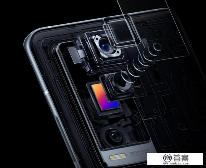 定位好的手机推荐？