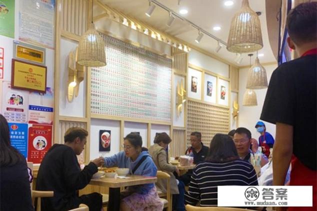 开个小吃加盟店好不好，需要投资多少？