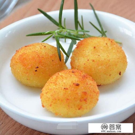 东北炸豆腐土豆丸子做法？