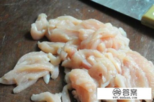鸡柳的做法——瞧瞧香酥美味的鸡柳如何做出来的？