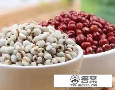 赤小豆炒薏米煮水祛寒湿吗，为什么？