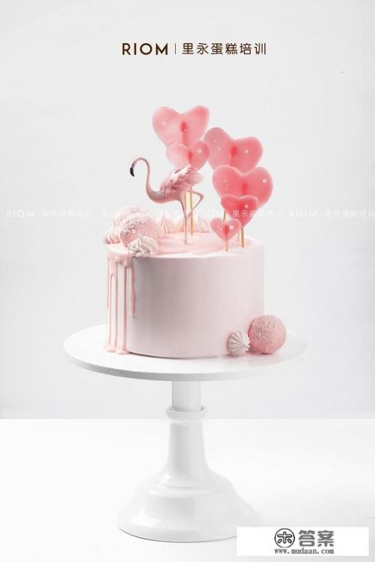 蛋糕烘焙培训速成班哪家比较正规？