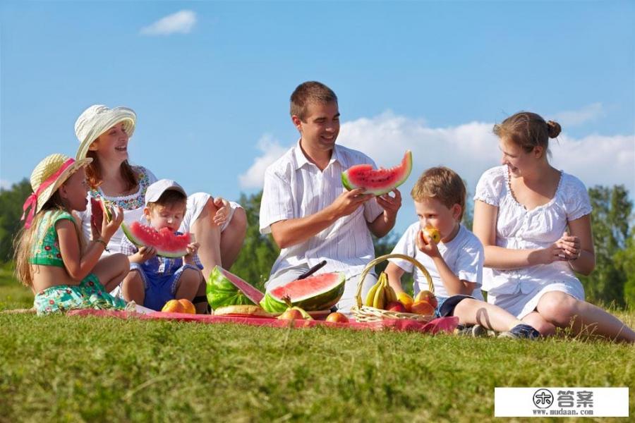 描写家乡夏天的150字小短文？