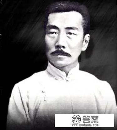 小老虎粗尾巴主要内容？