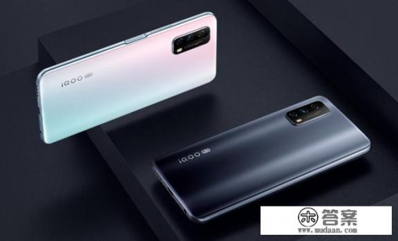 目前5G手机哪款性价比更高？