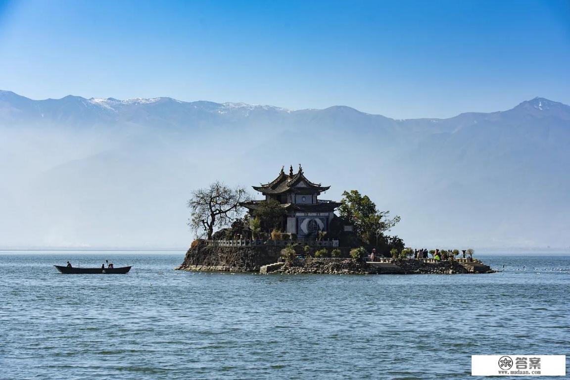 中国旅游地理八大旅游景区? 中国旅游地理八大旅游景区?