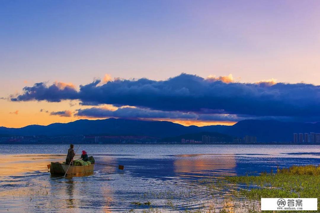 中国旅游地理八大旅游景区? 中国旅游地理八大旅游景区?