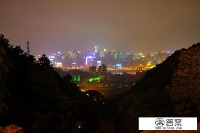 重庆3天旅游攻略? 重庆3天旅游攻略?