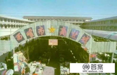 作为甘肃省庆阳市的市中心，西峰城区现在发展的怎么样？