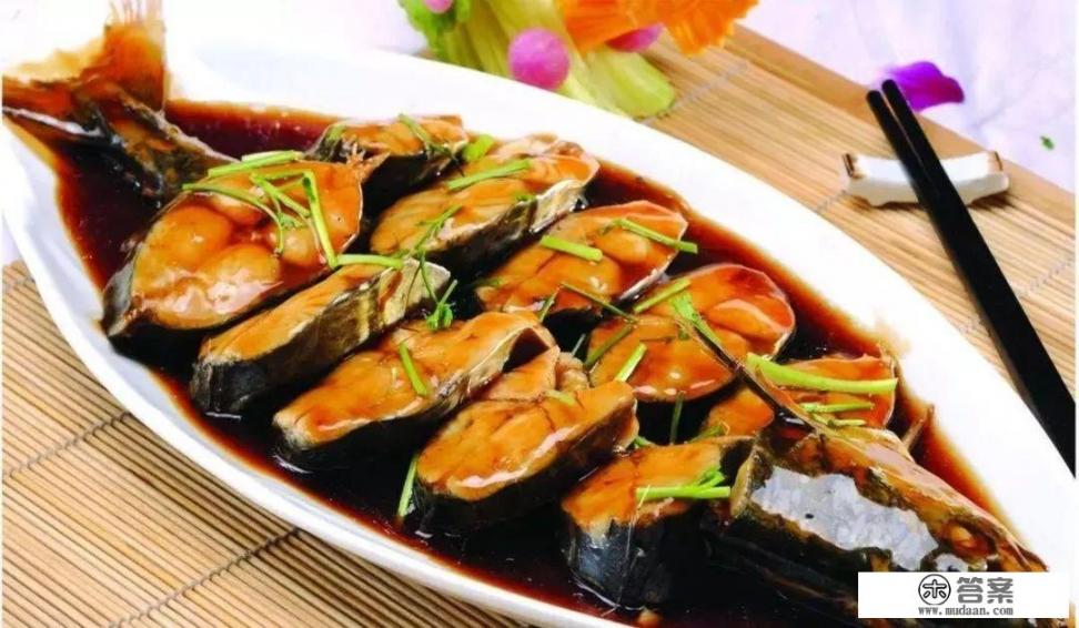 红烧黄金鲅鱼的做法，红烧黄金鲅鱼怎么做好吃？